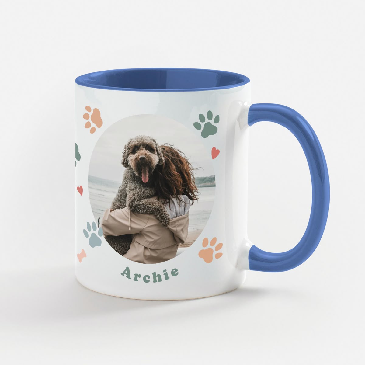 Taza con fondo de colores - Vista 3